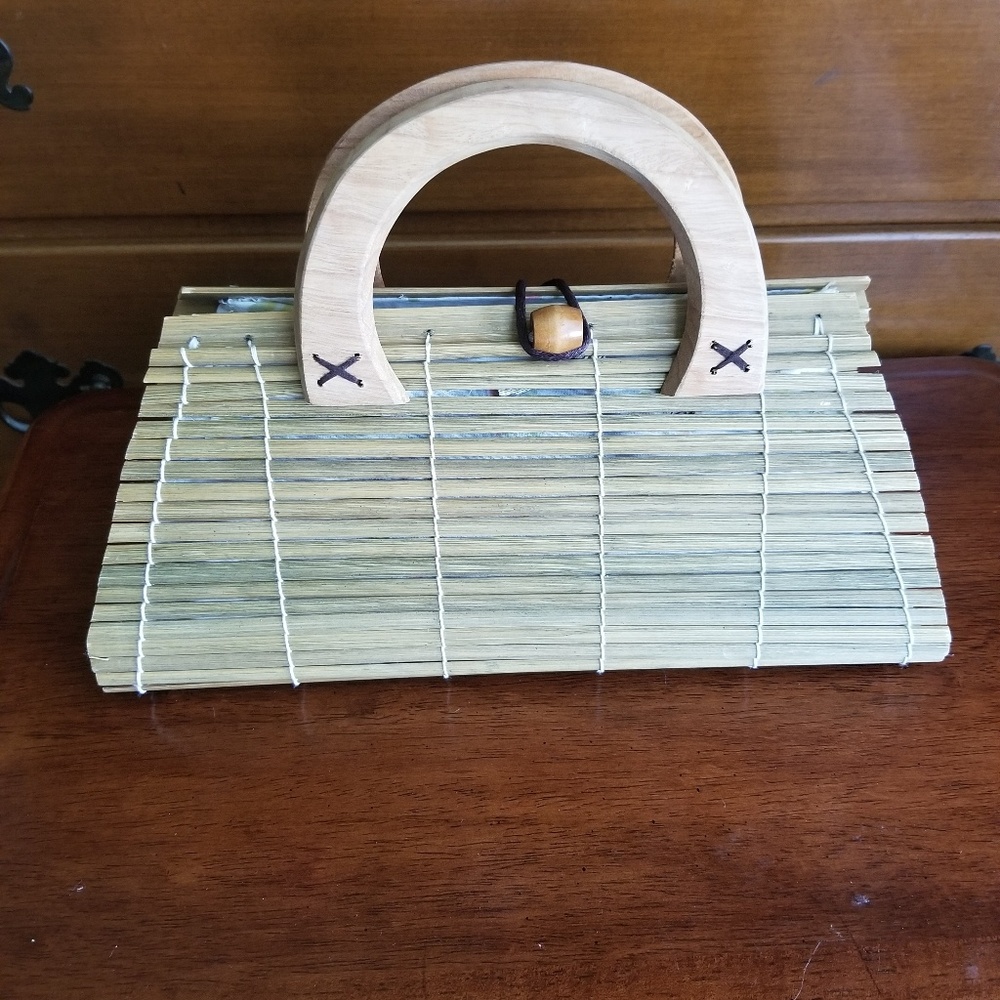 Bamboo purse with wooden handles